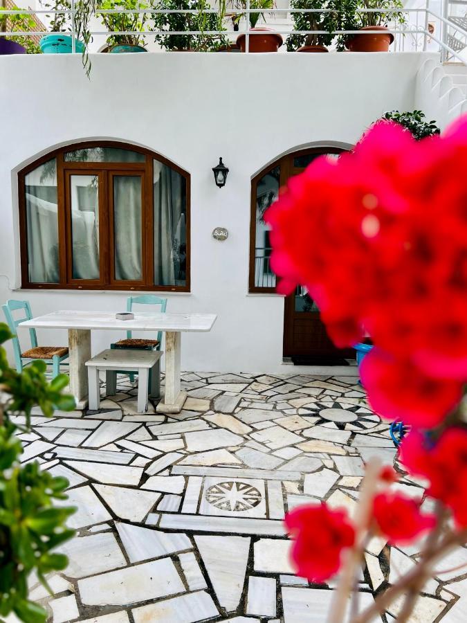 Pallada Boutique Tinos ภายนอก รูปภาพ